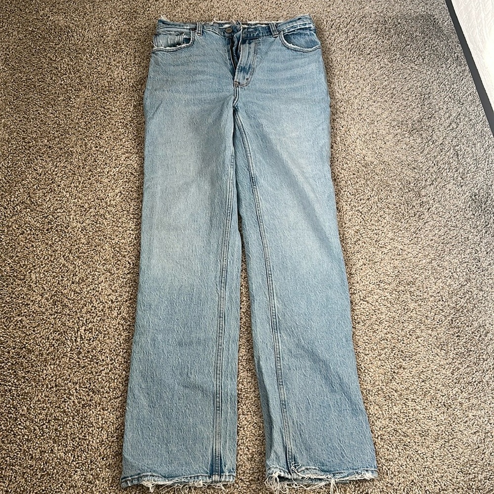 Abercrombie and Fitch 90s Straight Ultra High Rise Jeans